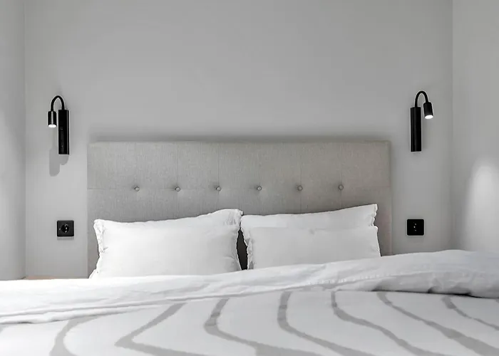 Unique Mini-house! *